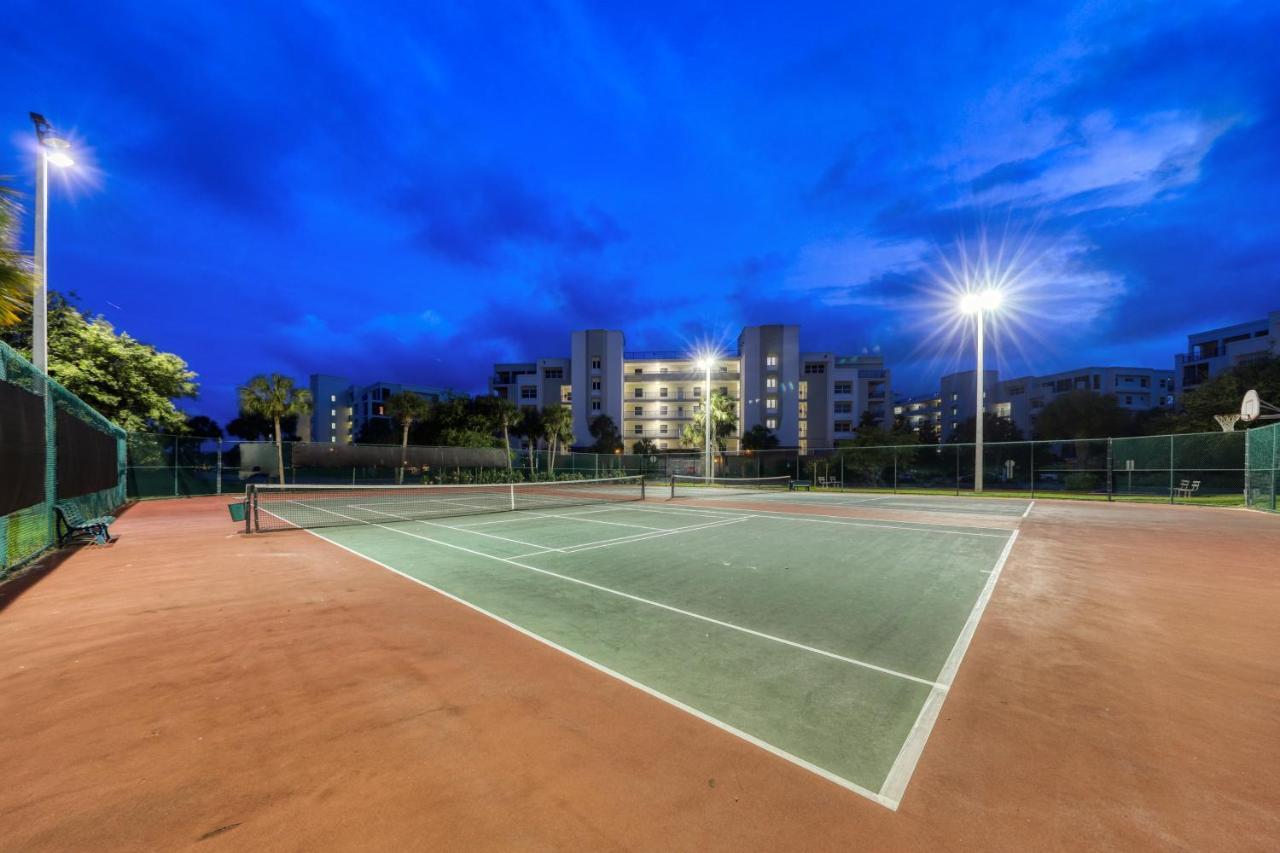 Oceanwalk Condos Bethune Beach Dış mekan fotoğraf