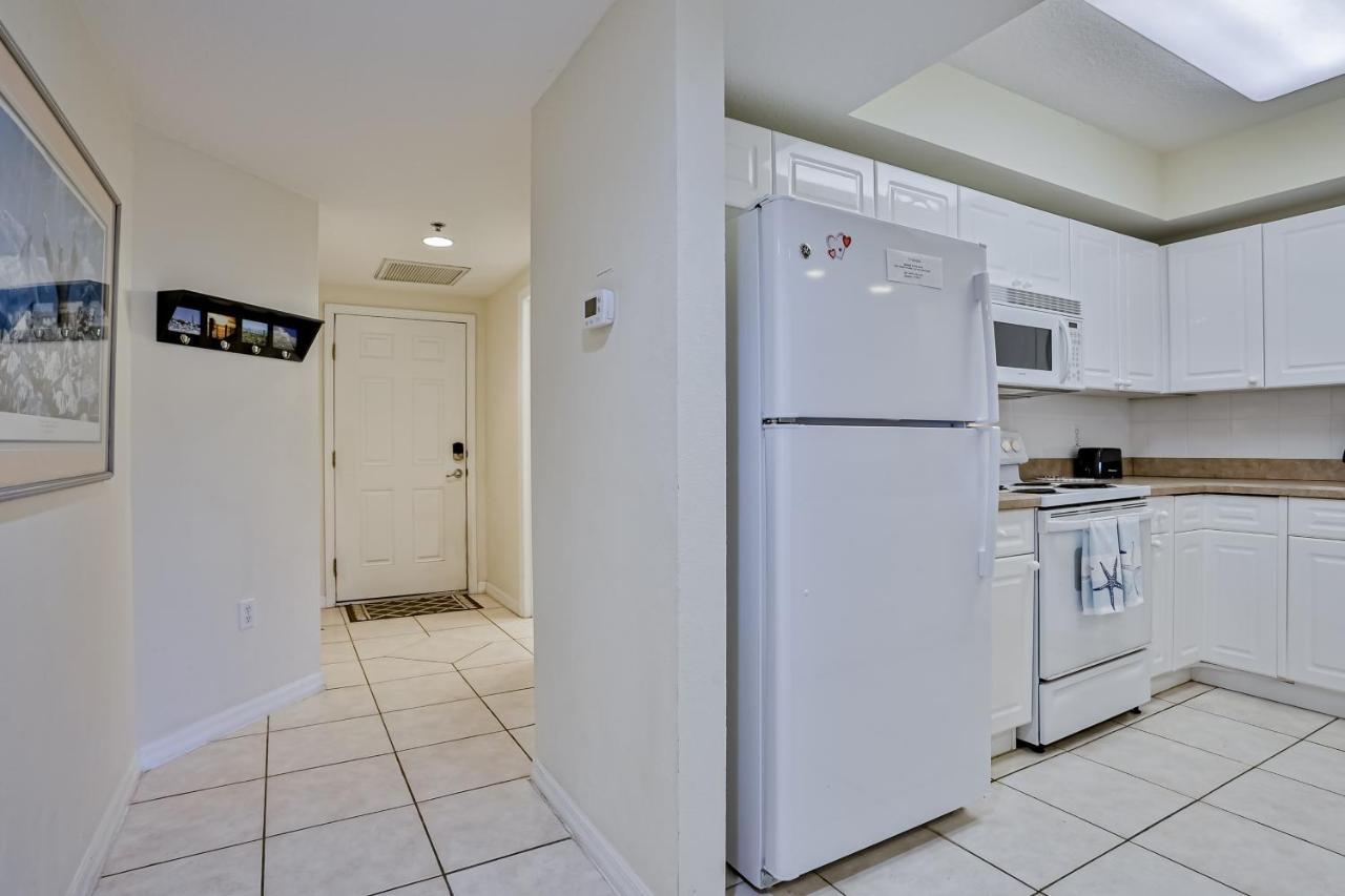 Oceanwalk Condos Bethune Beach Dış mekan fotoğraf